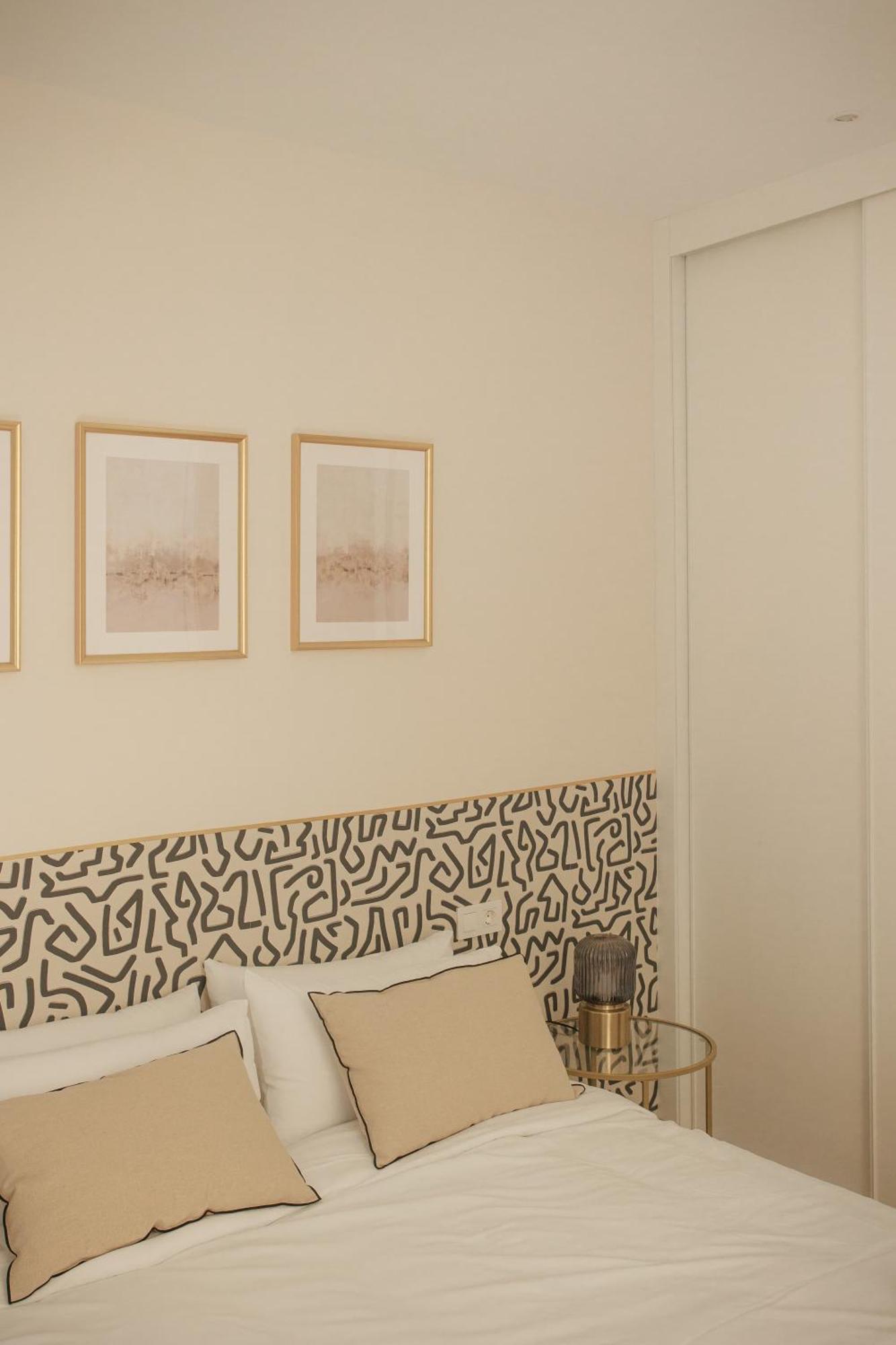 Apartamentos Cervantes Badajoz Exteriör bild