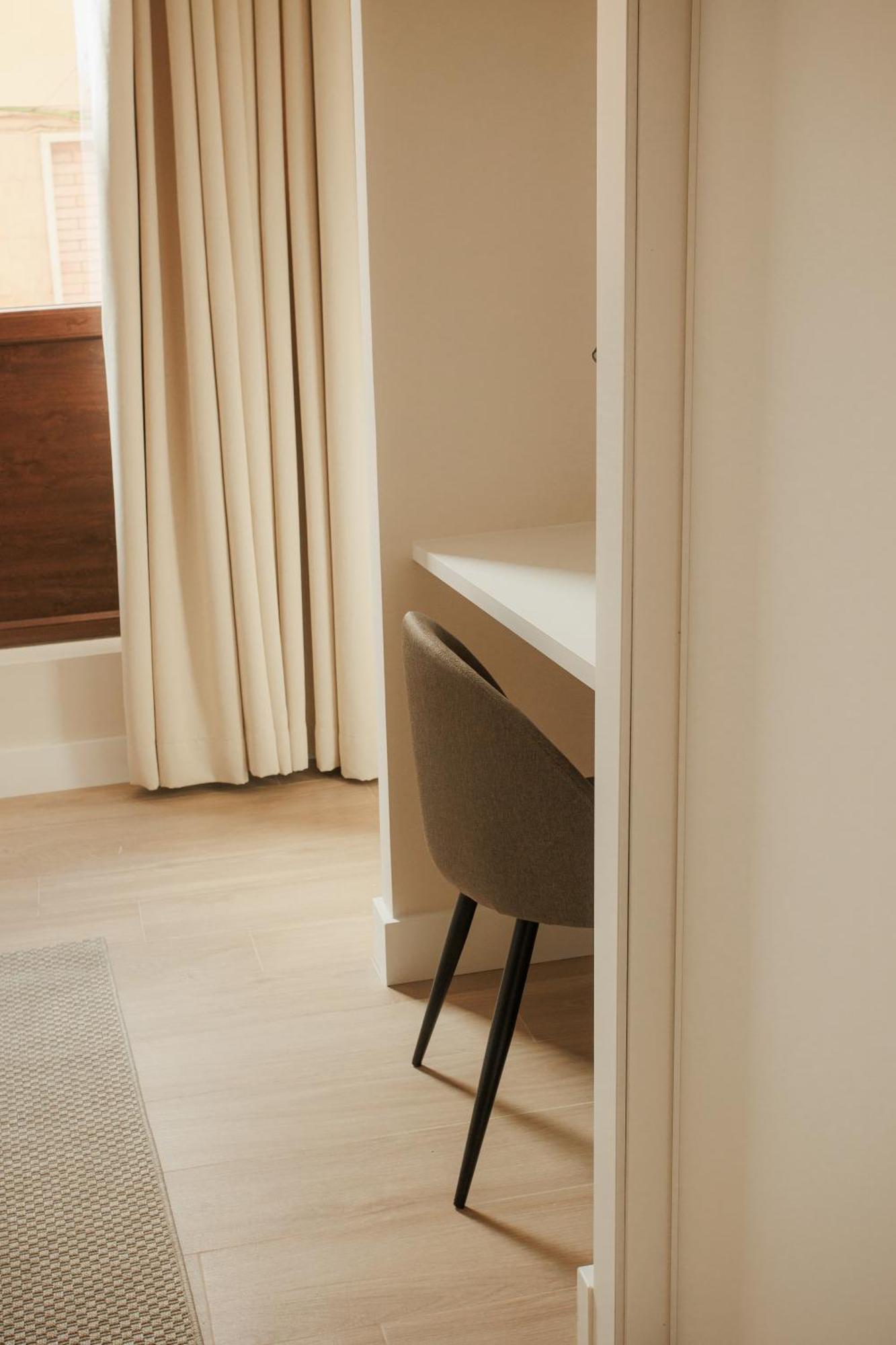 Apartamentos Cervantes Badajoz Exteriör bild